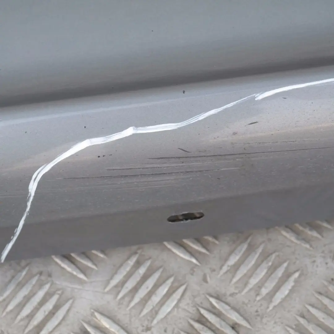 Schwellerleiste Blende Schweller rechts Quarzblau Blau Metallic für BMW 1 er E87 mit Teilenummer 32948 BMW 1 er E87 Schwellerleiste Blende Schweller rechts Quarzblau Blau Metallic - SKU 0032948-QB21 - Teilenummer 32948