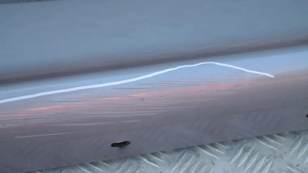 BMW 1 er E87 Schwellerleiste Blende Schweller rechts Quarzblau Blau Metallic - SKU 0032948-QB6 - Teilenummer 51770032948