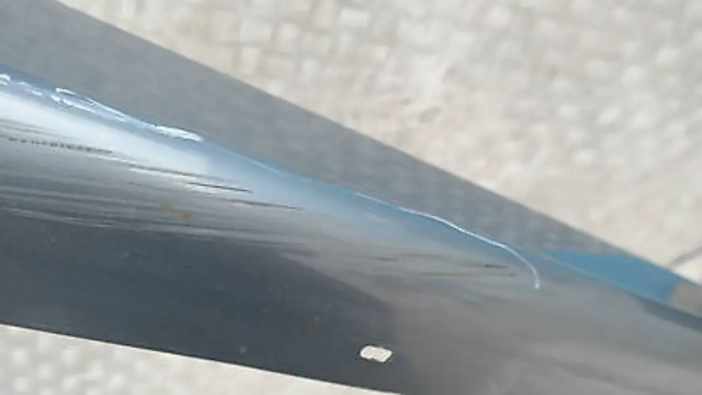 BMW 1 SERIES 9 E87 Sill strip side skirt right O/S Quarzblau Blue Metallic A18 - SKU 0032948-QB9 - Part number 51770032948