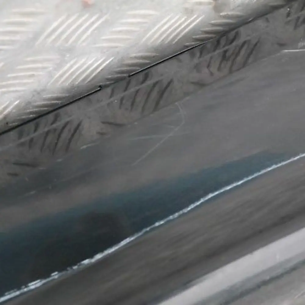 BMW E87 Listello Portiera Apertura Gonne Destro Nero - SKU 0032948-SCH12 - Numero di parte 32948