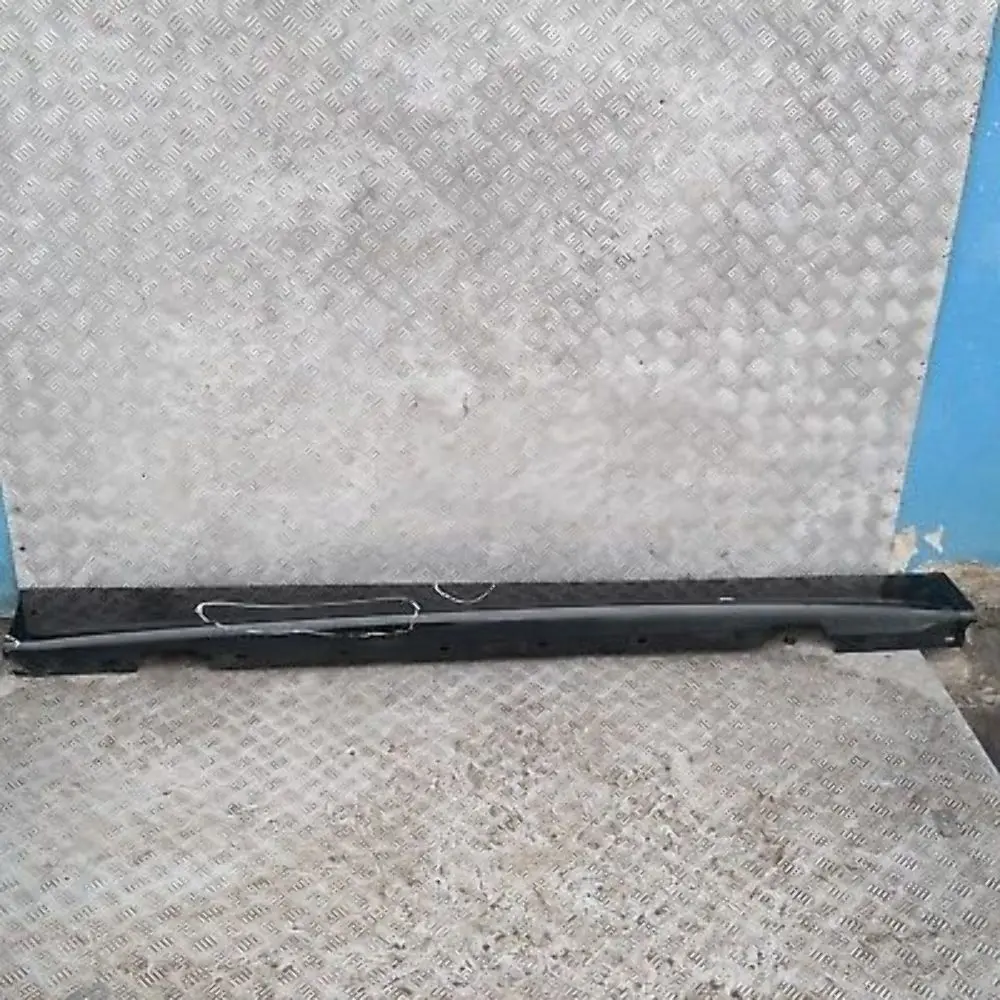 BMW 1 Series 13 E87 Sill Strip Side Skirt Right O/S Black 2 Schwarz II - 668 - SKU 0032948-SCH13 - Part number 32948