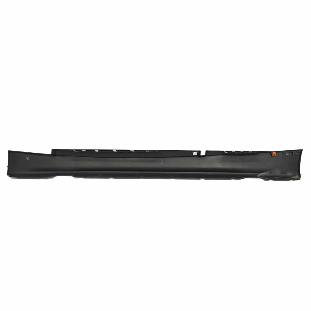 BMW E87 Copertura davanzale Striscia laterale destra Nero Schwarz 2 - 668 - SKU 0032948-SCH1 - Numero di parte 0032948