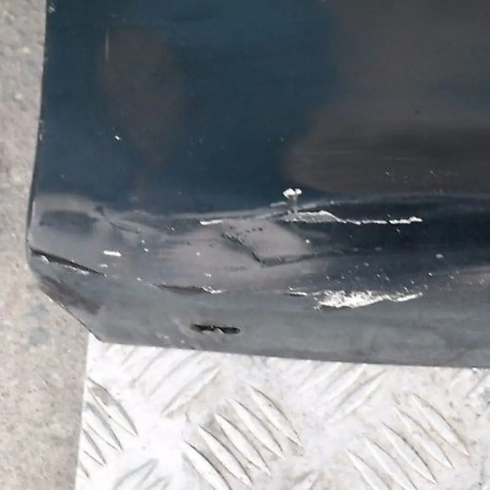 BMW 1 E87 Nakładka próg prawy schwarz II 668 - SKU 0032948-SCH4 - Numer Części 51770032948