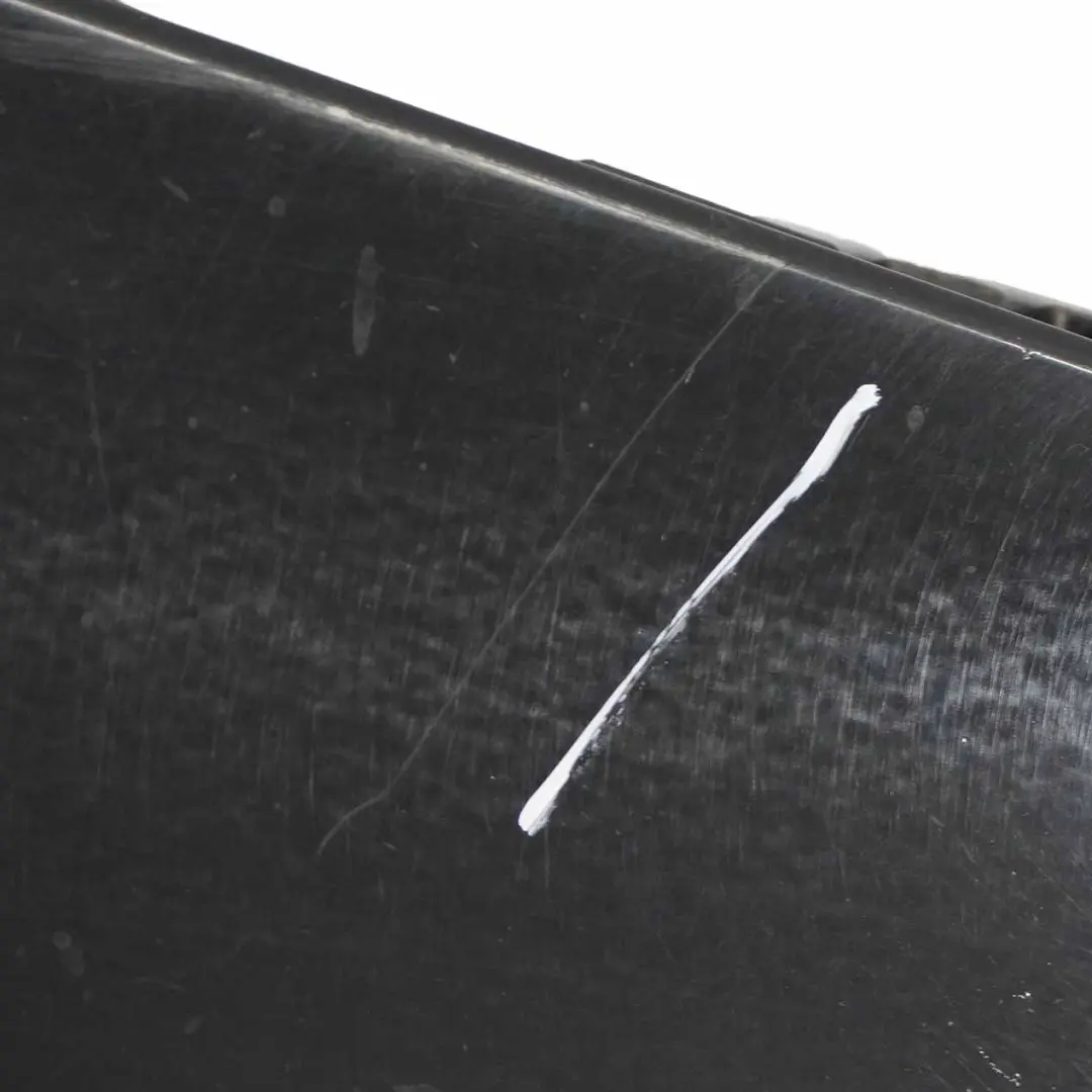 Tapa Sill Strip Faldón Lateral Derecho Negro Schwarz 2 - 668 para BMW E87 con número de pieza 0032948 BMW E87 Tapa Sill Strip Faldón Lateral Derecho Negro Schwarz 2 - 668 - SKU 0032948-SCH6 - Número de pieza 0032948