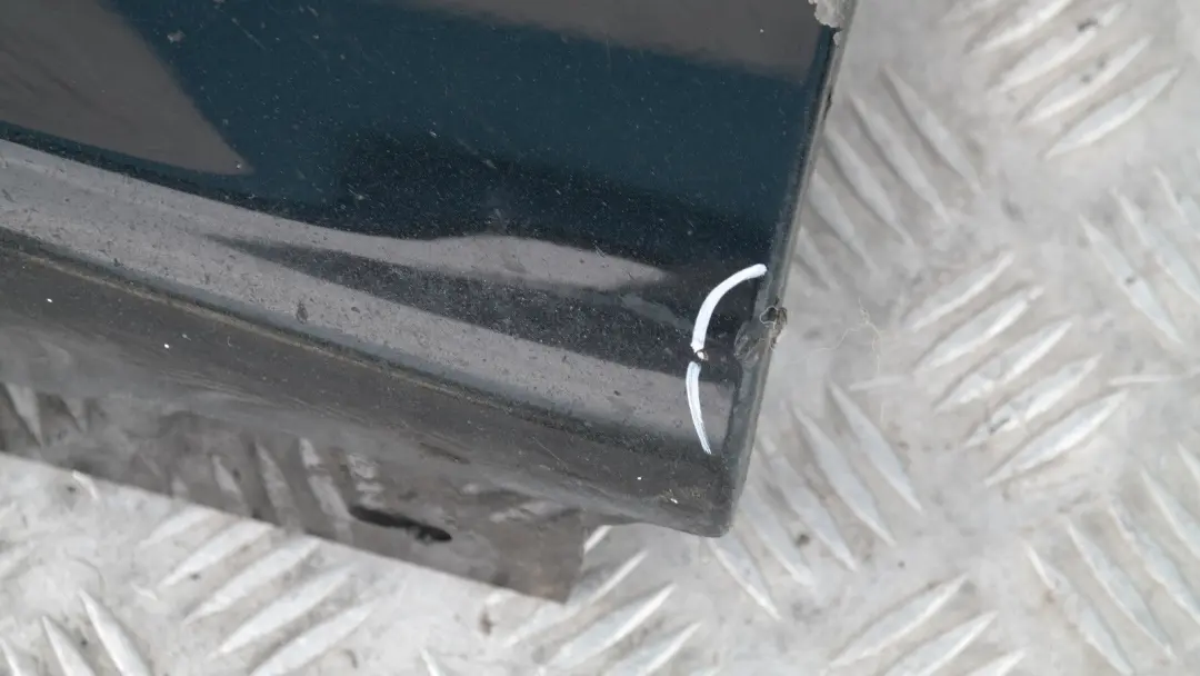 Schwellerleiste Blende Schweller rechts Schwarz 2 für BMW 1 er E87 mit Teilenummer 51770032948 BMW 1 er E87 Schwellerleiste Blende Schweller rechts Schwarz 2 - SKU 0032948-SCH7 - Teilenummer 51770032948