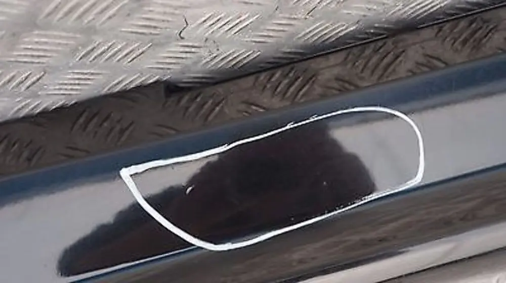 BMW 9 E87 Sill Strip Side Skirt Derecho Negro 2 Schwarz II - 668 - SKU 0032948-SCH9 - Número de pieza 32948