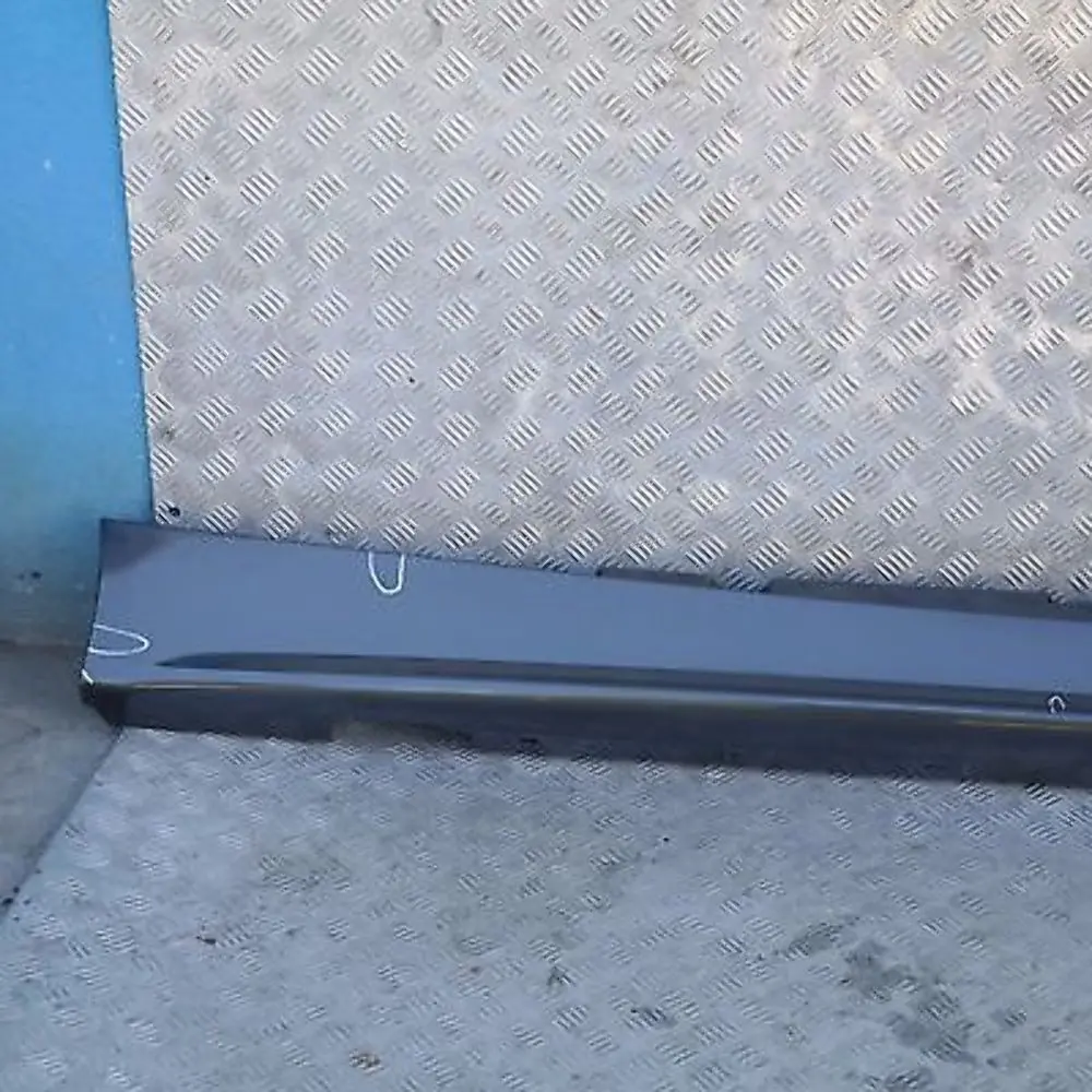 Sill strip Side Skirt Right O/S Sparkling Graphite Metallic to BMW 1 SERIES 14 E87 with Part number 32948 BMW 1 SERIES 14 E87 Sill strip Side Skirt Right O/S Sparkling Graphite Metallic - SKU 0032948-SG14 - Part number 32948