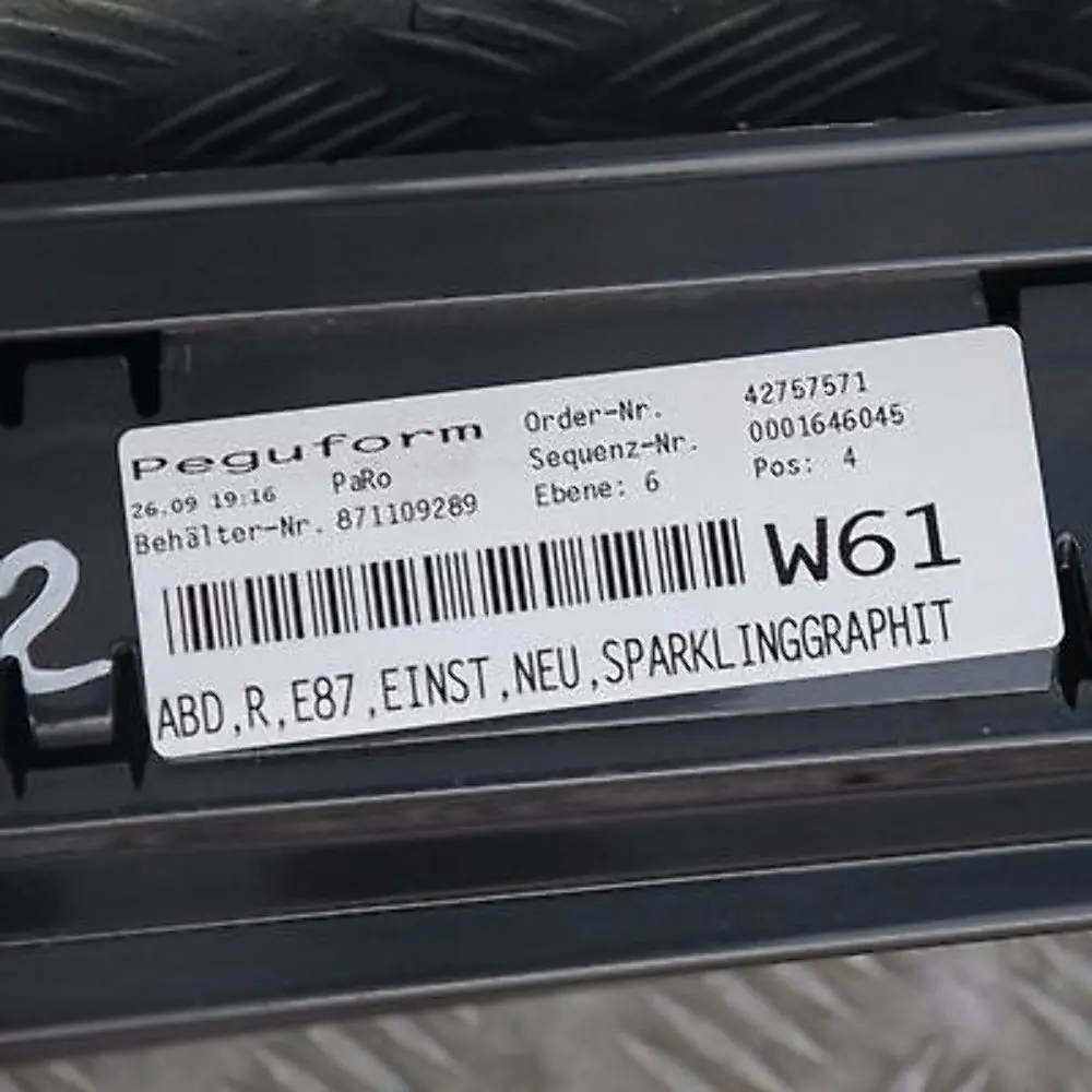 Sill strip Side Skirt Right O/S Sparkling Graphite Metallic to BMW 1 SERIES 2 E87 with Part number 51770032948-SG2 BMW 1 SERIES 2 E87 Sill strip Side Skirt Right O/S Sparkling Graphite Metallic - SKU 0032948-SG2 - Part number 51770032948-SG2
