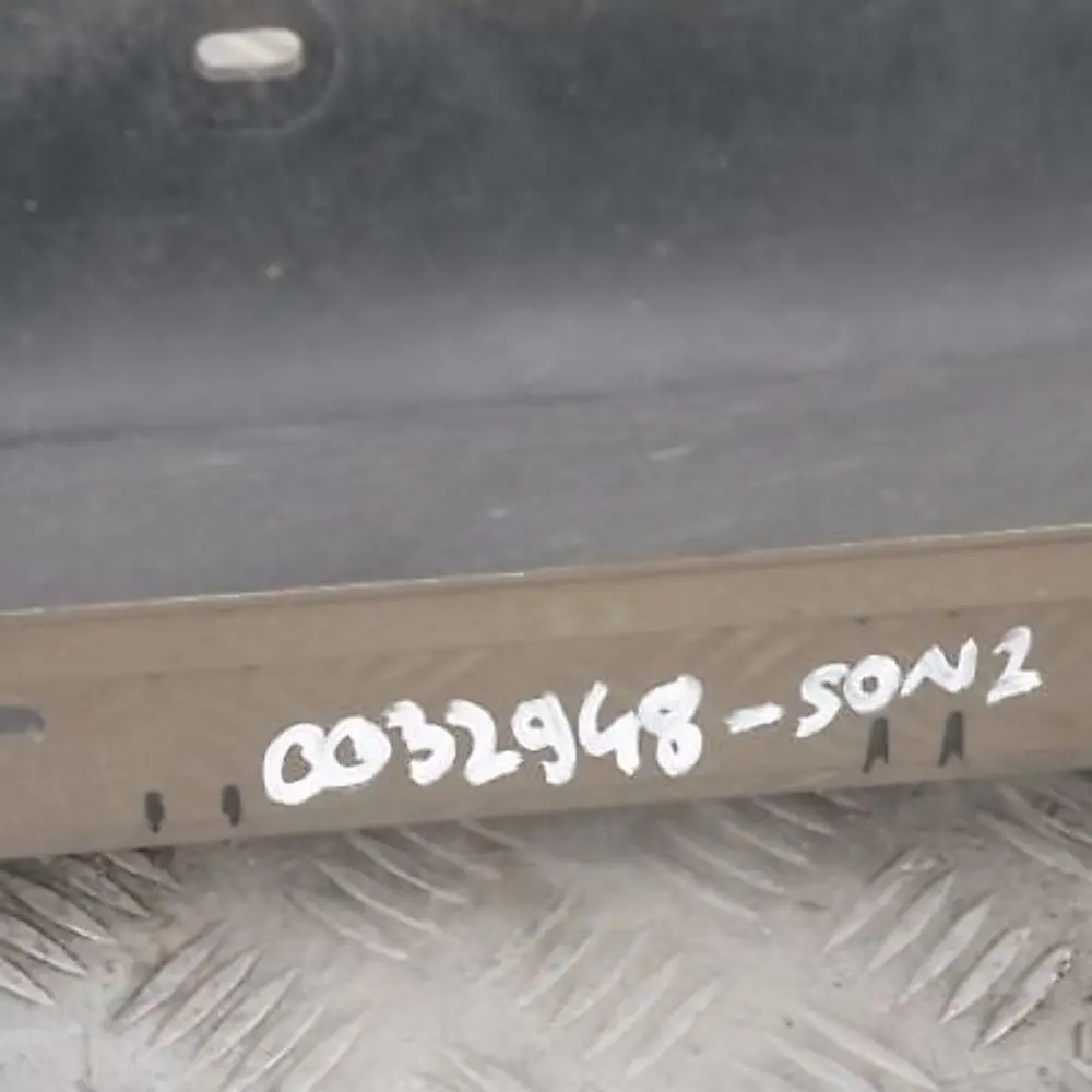 BMW 1 E87 listwa nakładka próg prawy Sonora A23 - SKU 0032948-SON2 - Numer Części 51770032948
