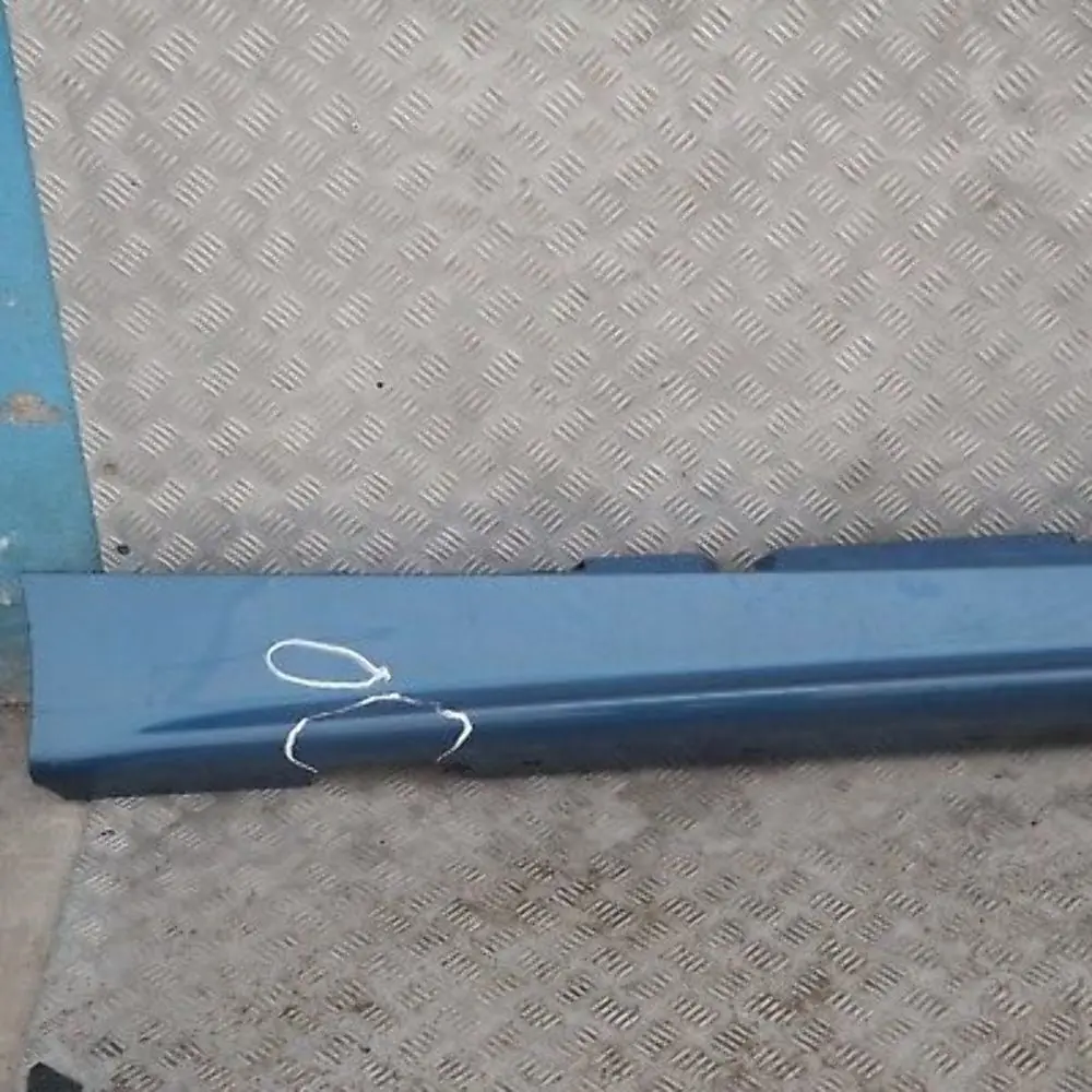 BMW 1 SERIES 13 E87 Sill Strip Side Skirt Right O/S Sydneyblau Sydney Blau Blue - SKU 0032948-SYD13 - Part number 32948