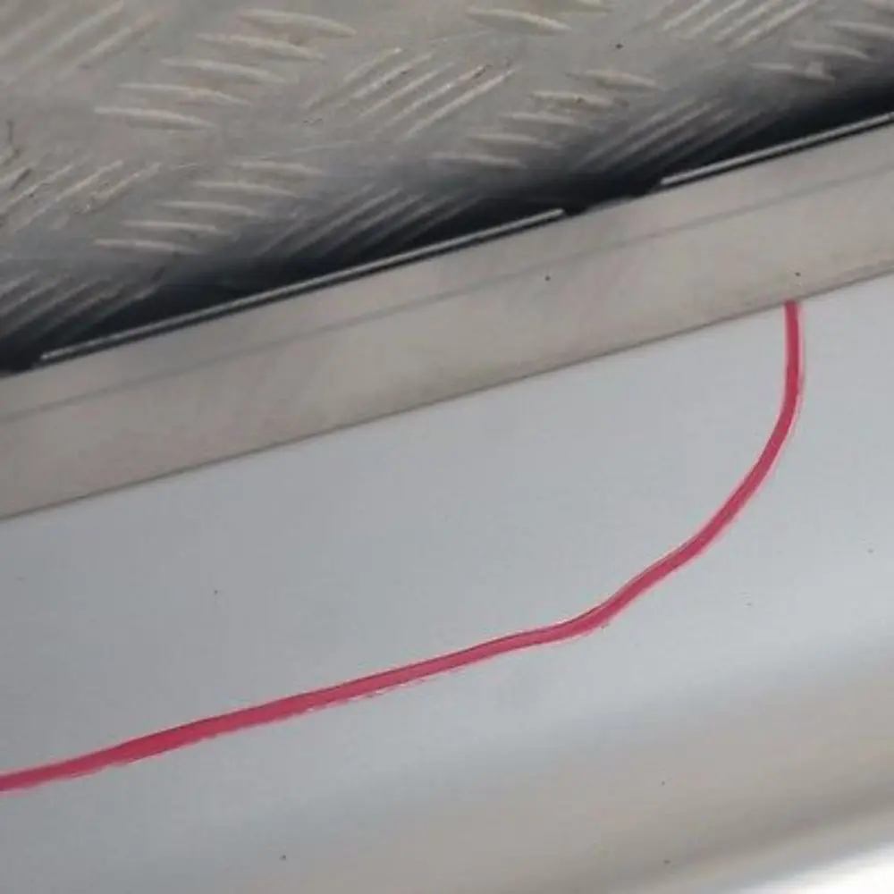 Bas de Porte Couverture Seuil Droite Argent Titane Sliber pour BMW 1 15 E87 à propos du numéro de pièce 32948 BMW 1 15 E87 Bas de Porte Couverture Seuil Droite Argent Titane Sliber - SKU 0032948-TS15 - Numéro de pièce 32948