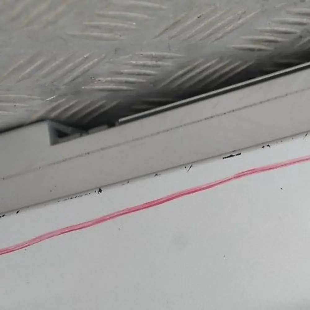 Sill Strip Side Skirt Right O/S Titansilber Silver Metallic to BMW 1 SERIES 18 E87 with Part number 32948 BMW 1 SERIES 18 E87 Sill Strip Side Skirt Right O/S Titansilber Silver Metallic - SKU 0032948-TS18 - Part number 32948