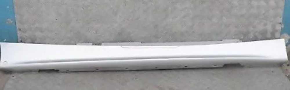 Sill Strip Side Skirt Right O/S Titansilber Silver Metallic to BMW 1 SERIES 18 E87 with Part number 32948 BMW 1 SERIES 18 E87 Sill Strip Side Skirt Right O/S Titansilber Silver Metallic - SKU 0032948-TS18 - Part number 32948