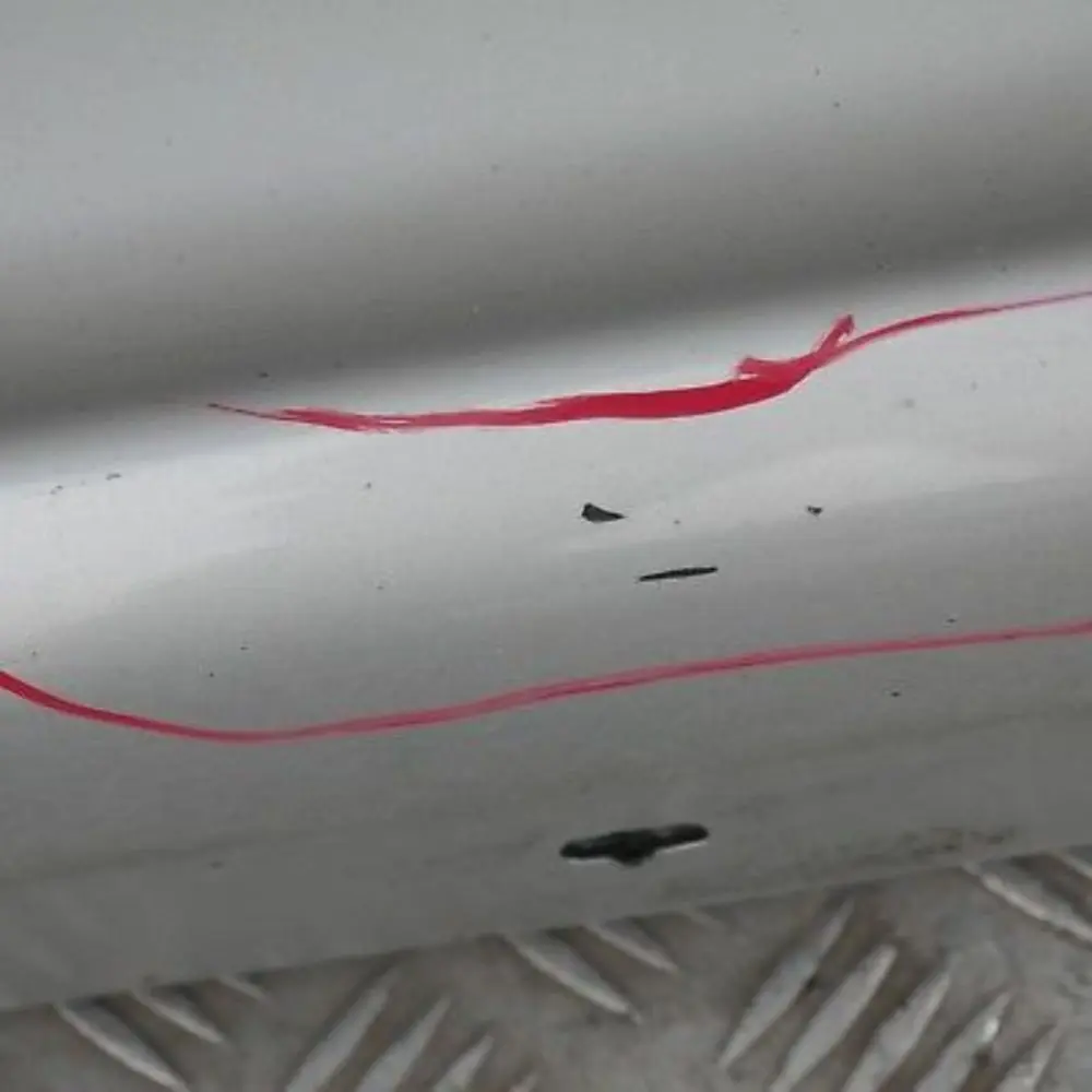 BMW9 E87 Listello Portiera Apertura Gonna Destra Argento-Titanio Sliber - SKU 0032948-TS19 - Numero di parte 32948