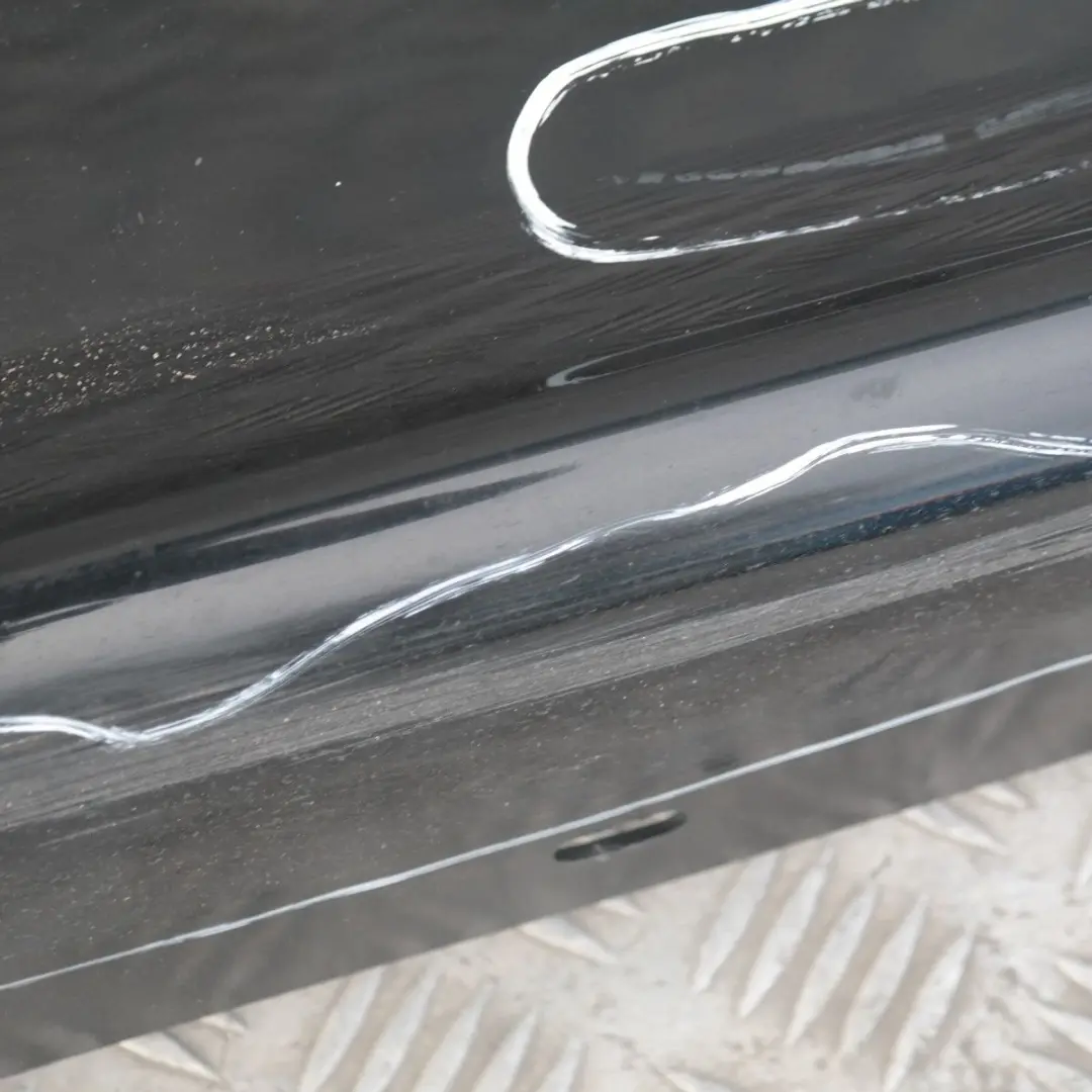BMW E87 Sill Strip Faldón Lateral Izquierdo Negro Zafiro Metálico - 475 - SKU 0032949-BS13 - Número de pieza 32949