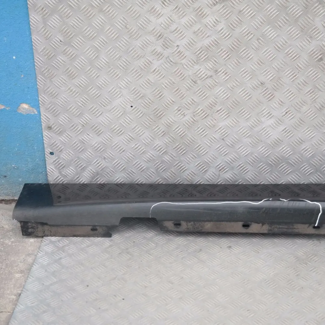 Sill strip side skirt left N/S Black Sapphire Metallic - 475 to BMW 1 SERIES 16 E87 with Part number 32949 BMW 1 SERIES 16 E87 Sill strip side skirt left N/S Black Sapphire Metallic - 475 - SKU 0032949-BS16 - Part number 32949