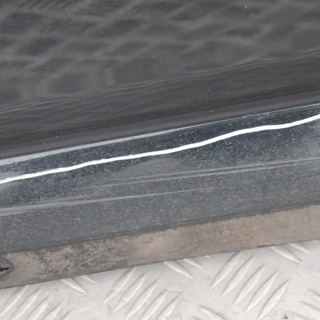 Nakładka próg lewy black saphire 475 do BMW 1 E87 o numerze 32949 BMW 1 E87 Nakładka próg lewy black saphire 475 - SKU 0032949-BS16 - Numer Części 32949