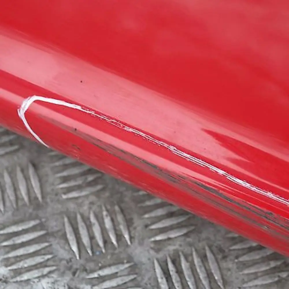 Listwa Progowa Boczna Lewa Czerwona Japanrot - 438 do BMW E87 o numerze 51770032949 BMW E87 Listwa Progowa Boczna Lewa Czerwona Japanrot - 438 - SKU 0032949-JR - Numer Części 51770032949