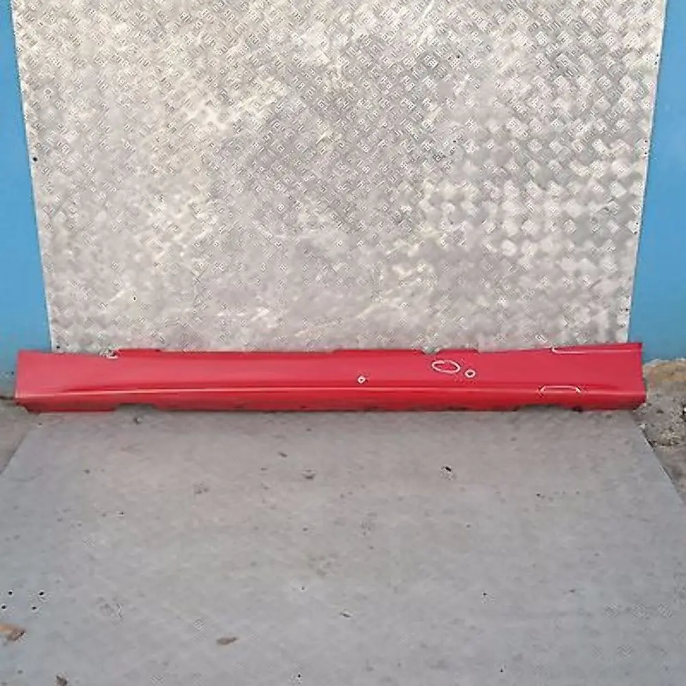 Bande De Seuil Jupe Latérale Gauche Japanrot - 438 pour BMW E87 à propos du numéro de pièce 51770032949 BMW E87 Bande De Seuil Jupe Latérale Gauche Japanrot - 438 - SKU 0032949-JR1 - Numéro de pièce 51770032949