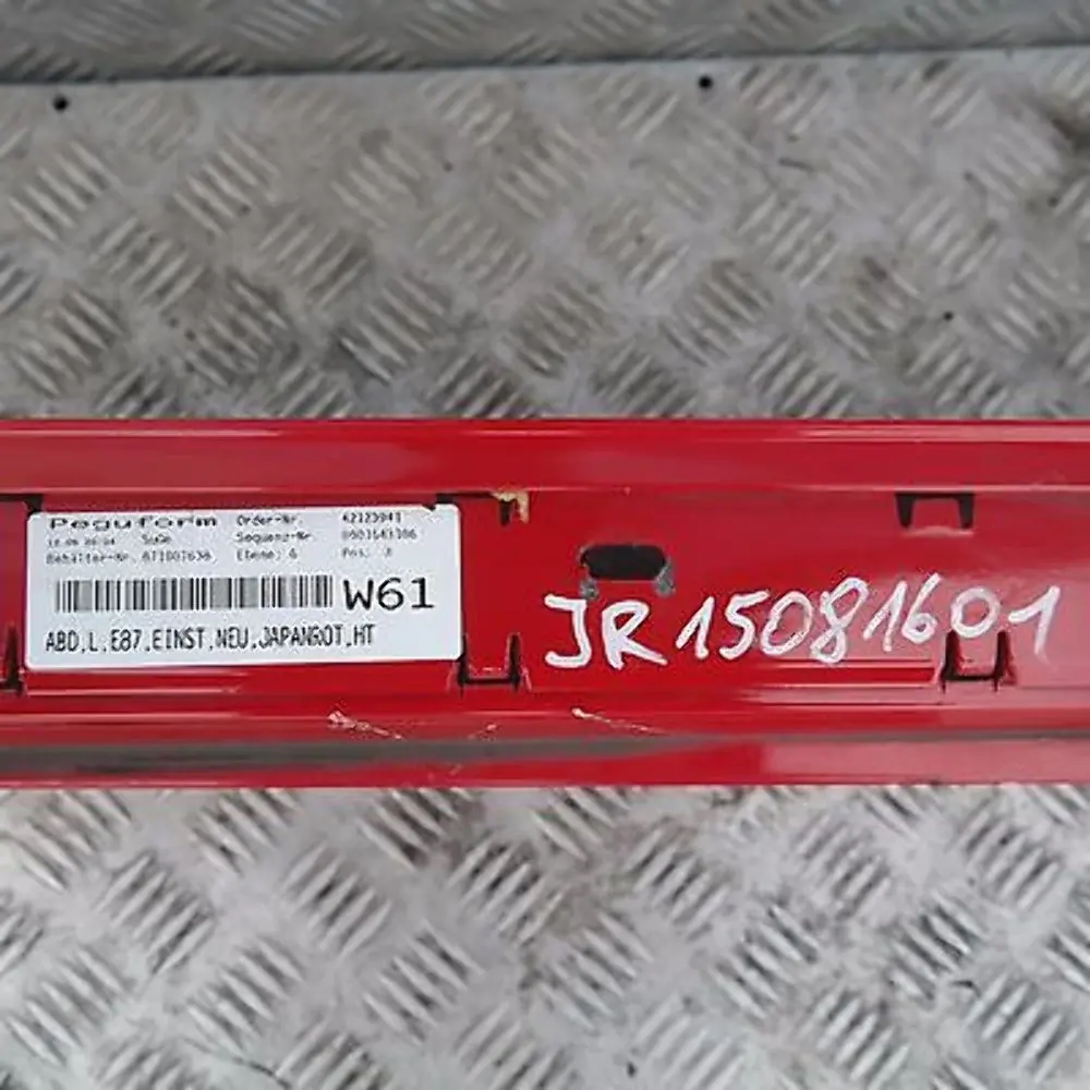 BMW E87 Schwellerleiste Blende Schweller links Japanrot Japan Rot 438 - SKU 0032949-JR4 - Teilenummer 51770032949