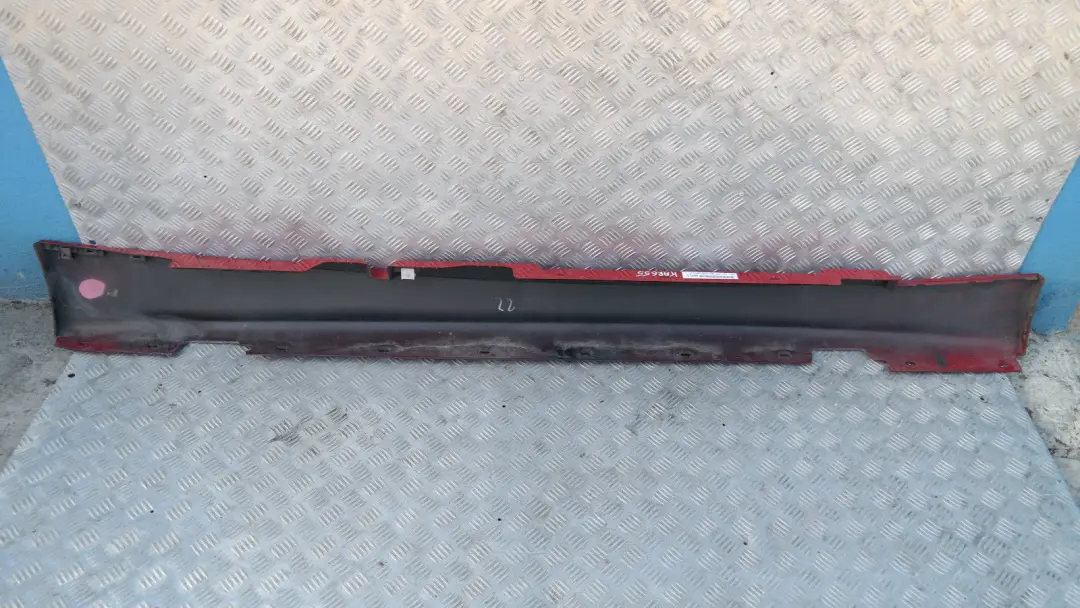 Sill Strip Side Skirt Left N/S Rot Karmesinrot A61 to BMW E87 with Part number 51770032949 BMW E87 Sill Strip Side Skirt Left N/S Rot Karmesinrot A61 - SKU 0032949-KAR1 - Part number 51770032949