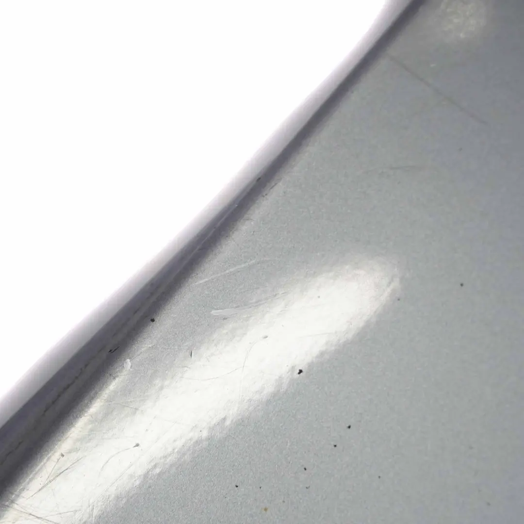 Sill Strip Faldon Lateral Izquierdo Quarzblau Azul Metalizado - A18 para BMW E87 con número de pieza 0032949 BMW E87 Sill Strip Faldon Lateral Izquierdo Quarzblau Azul Metalizado - A18 - SKU 0032949-QB12 - Número de pieza 0032949