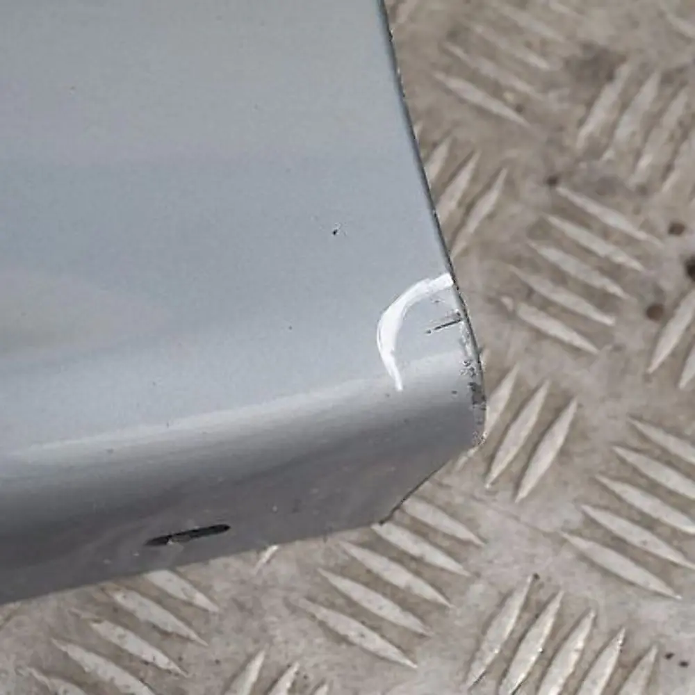 Bas de Porte Couverture Seuil a Gauche Quartzbleu, Bleu pour BMW 1 E87 à propos du numéro de pièce 51770032949 BMW 1 E87 Bas de Porte Couverture Seuil a Gauche Quartzbleu, Bleu - SKU 0032949-QB2 - Numéro de pièce 51770032949