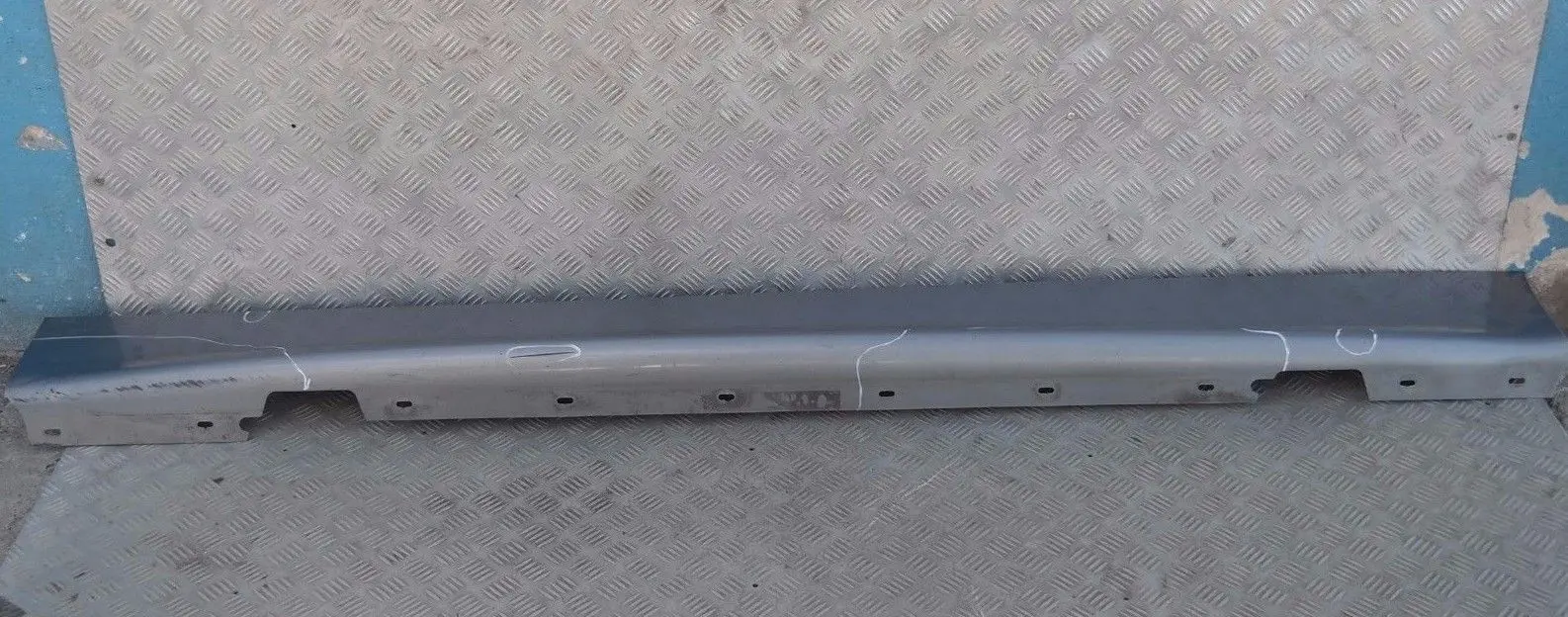 BMW E87 Sill Strip Side Skirt Left Quarzblau Blau Blue Metallic A18