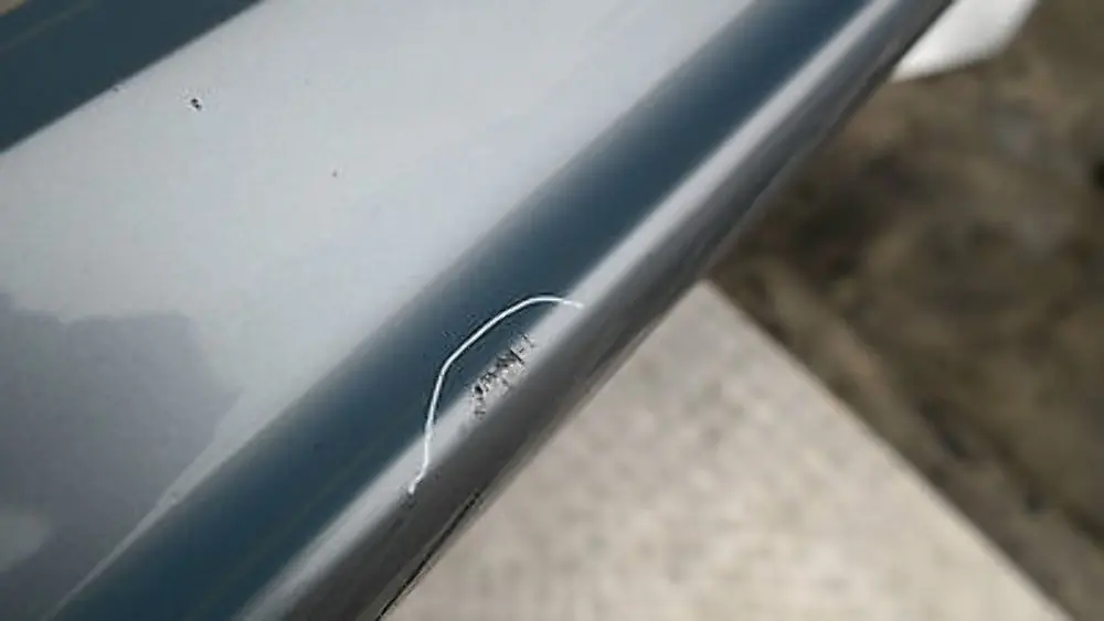 BMW 1 e E87 Bas de porte Couverture Seuil a gauche Quartzbleu Bleu Metallise - SKU 0032949-QB7 - Numéro de pièce 51770032949