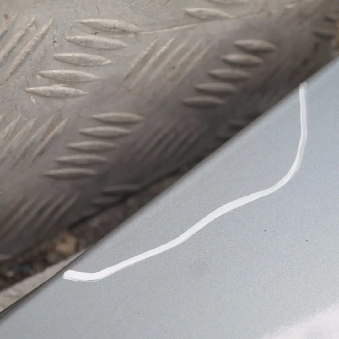 BMW E87 Nakładka próg lewy Quarzblau A18 - SKU 0032949-QB8 - Numer Części 32949