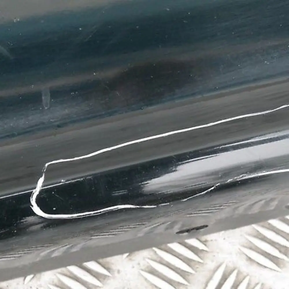 BMW 1 er 15 E87 Schwellerleiste lackiert links Schwarz II - 668 - SKU 0032949-SCH15 - Teilenummer 32949