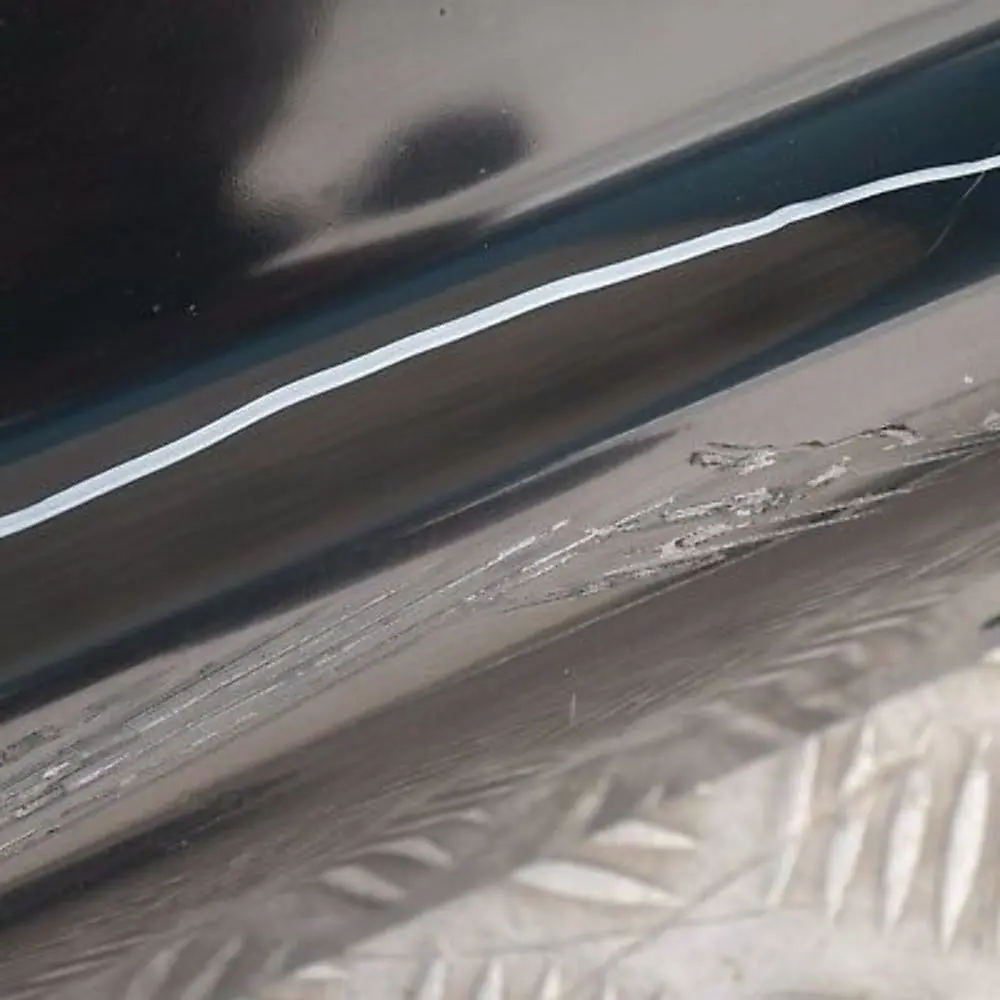 BMW 19 E87 Sill Strip Side Skirt Left Black 2 Schwarz II - 668 - SKU 0032949-SCH19 - Número de pieza 32949