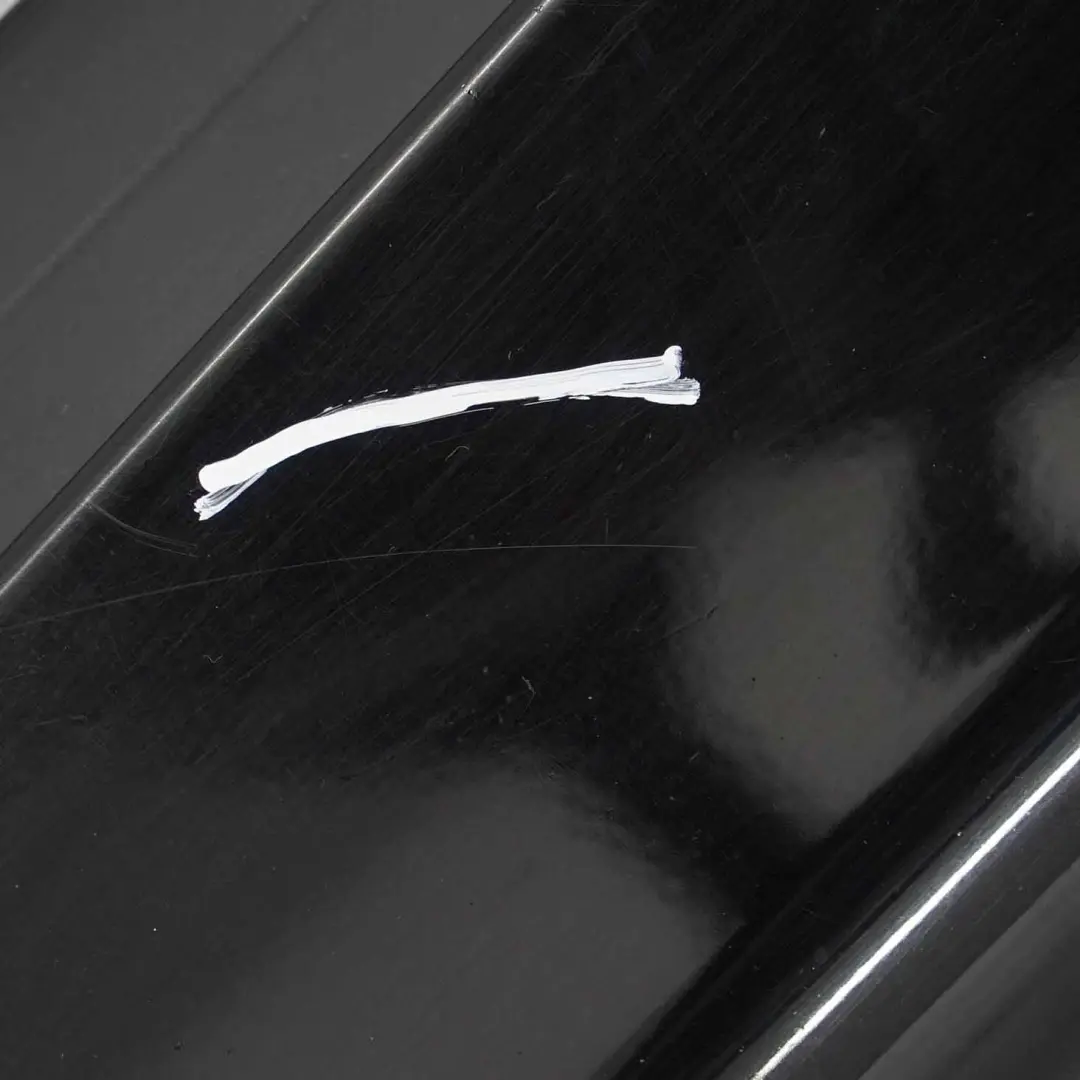 Sill Strip Faldón Lateral Izquierdo Negro 2 Schwarz II - 668 para BMW E87 con número de pieza 51770032949 BMW E87 Sill Strip Faldón Lateral Izquierdo Negro 2 Schwarz II - 668 - SKU 0032949-SCH1 - Número de pieza 51770032949