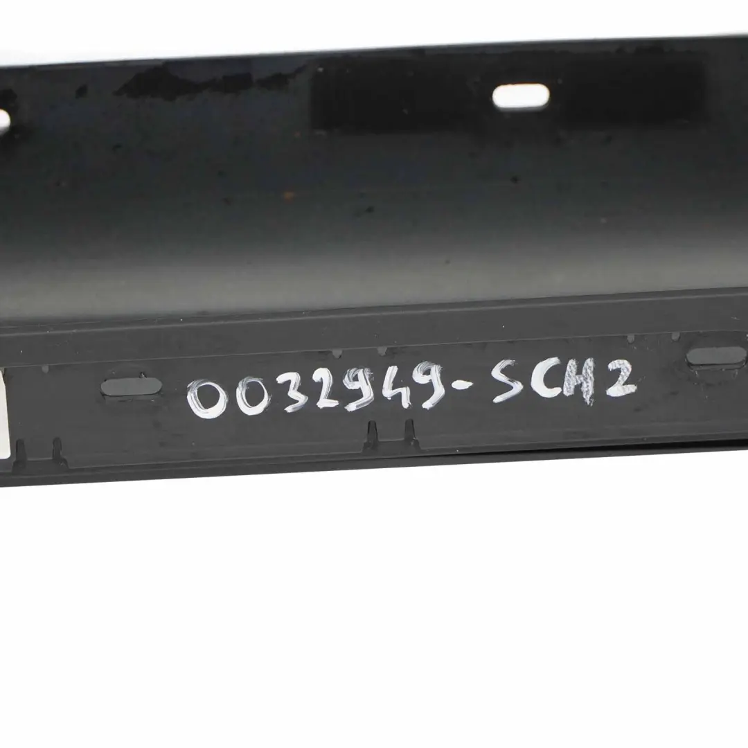 BMW E87 Sill Strip Faldón Lateral Izquierdo Schwarz 2 - 668 - SKU 0032949-SCH2 - Número de pieza 51770032949