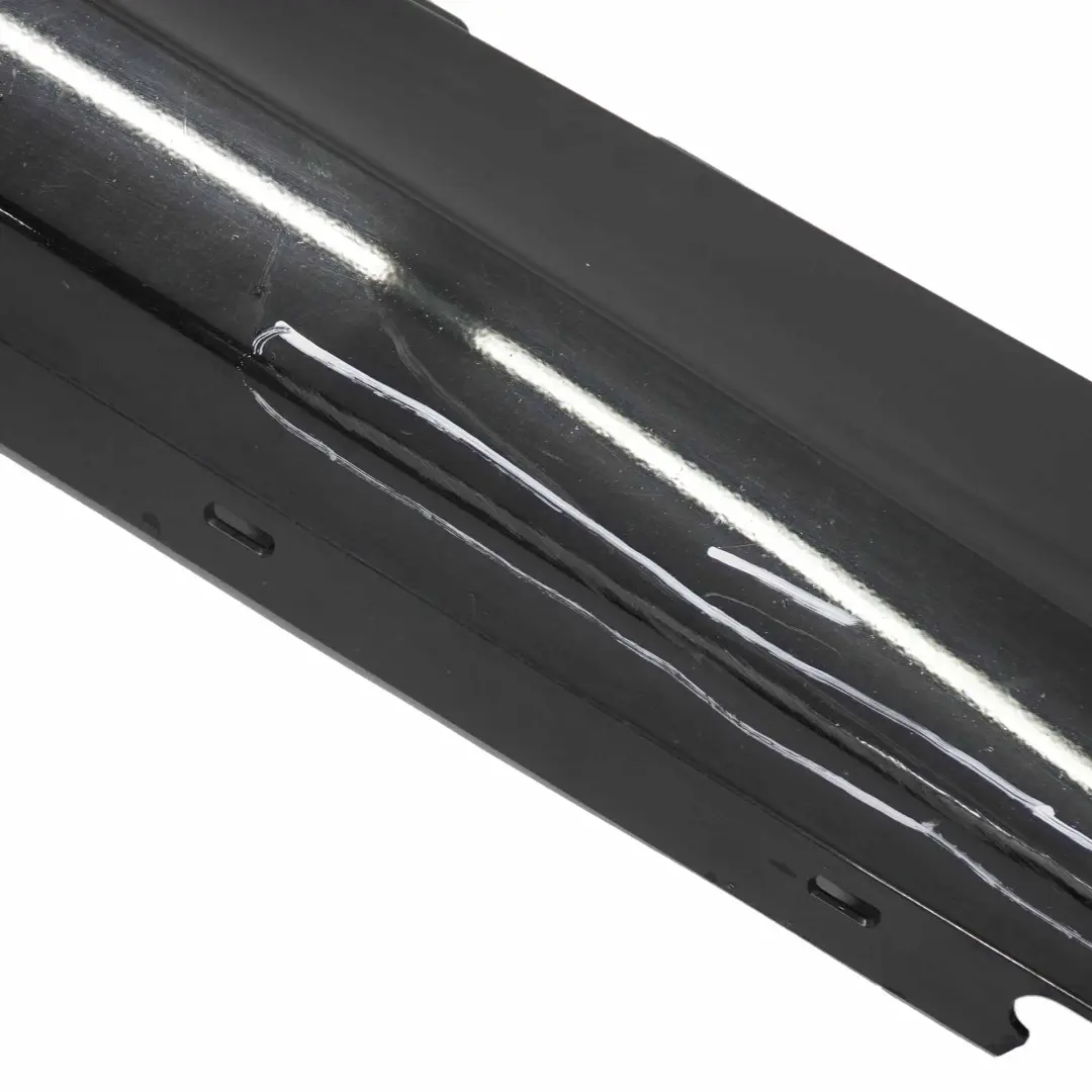BMW E87 Listello Portiera Apertura Gonne SX Nero Schwarz 2 - 668 - SKU 0032949-SCH6 - Numero di parte 51770032949