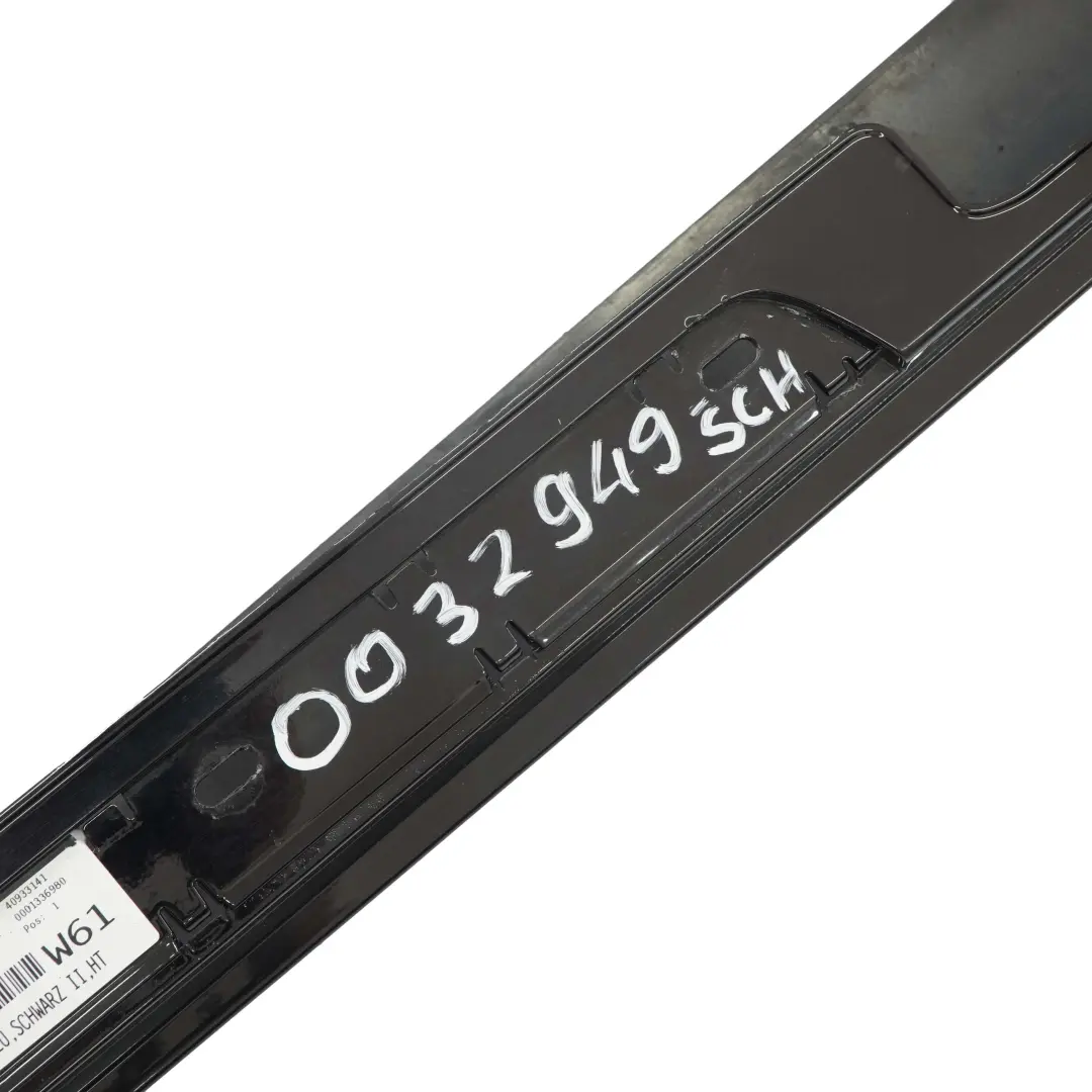 BMW 1 SERIES E87 Sill Strip Side Skirt Left N/S Black 2 Schwarz II - 668 - SKU 0032949-SCH - Part number 51770032949