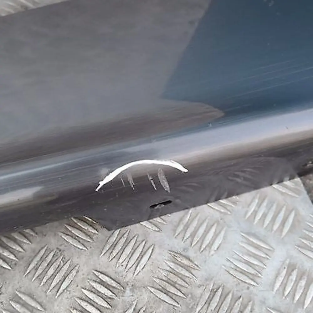 BMW E87 Listello Portiera Apertura Gonna SX Frizzante Grafite Metallici - SKU 0032949-SG1 - Numero di parte 51770032949-SG1