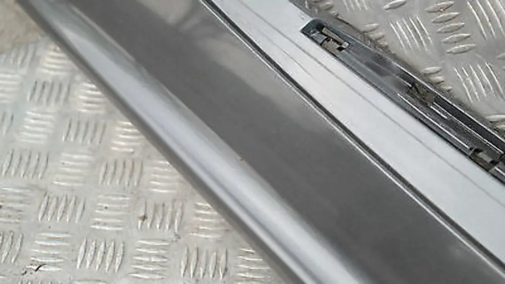 BMW 1 SERIES E87 Sill strip side skirt left N/S Sparkling Graphite Metallic WA22 - SKU 0032949-SG10 - Part number 51770032949