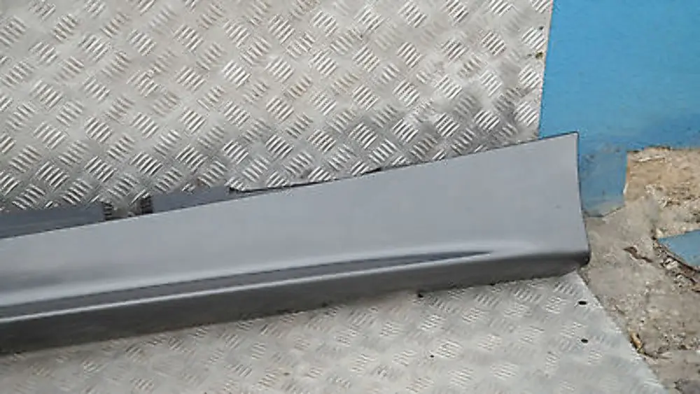 Sill strip side skirt left N/S Sparkling Graphite Metallic WA22 to BMW 1 SERIES E87 with Part number 51770032949 BMW 1 SERIES E87 Sill strip side skirt left N/S Sparkling Graphite Metallic WA22 - SKU 0032949-SG10 - Part number 51770032949