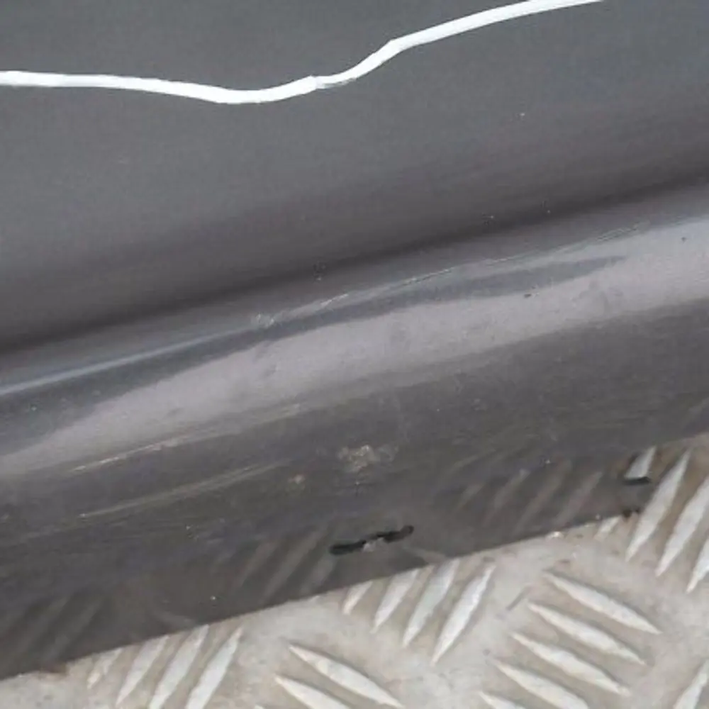 Schwellerleiste Blende Schweller links Sparkling Graphite Metallic für BMW 1 er E87 mit Teilenummer 32949 BMW 1 er E87 Schwellerleiste Blende Schweller links Sparkling Graphite Metallic - SKU 0032949-SG12 - Teilenummer 32949