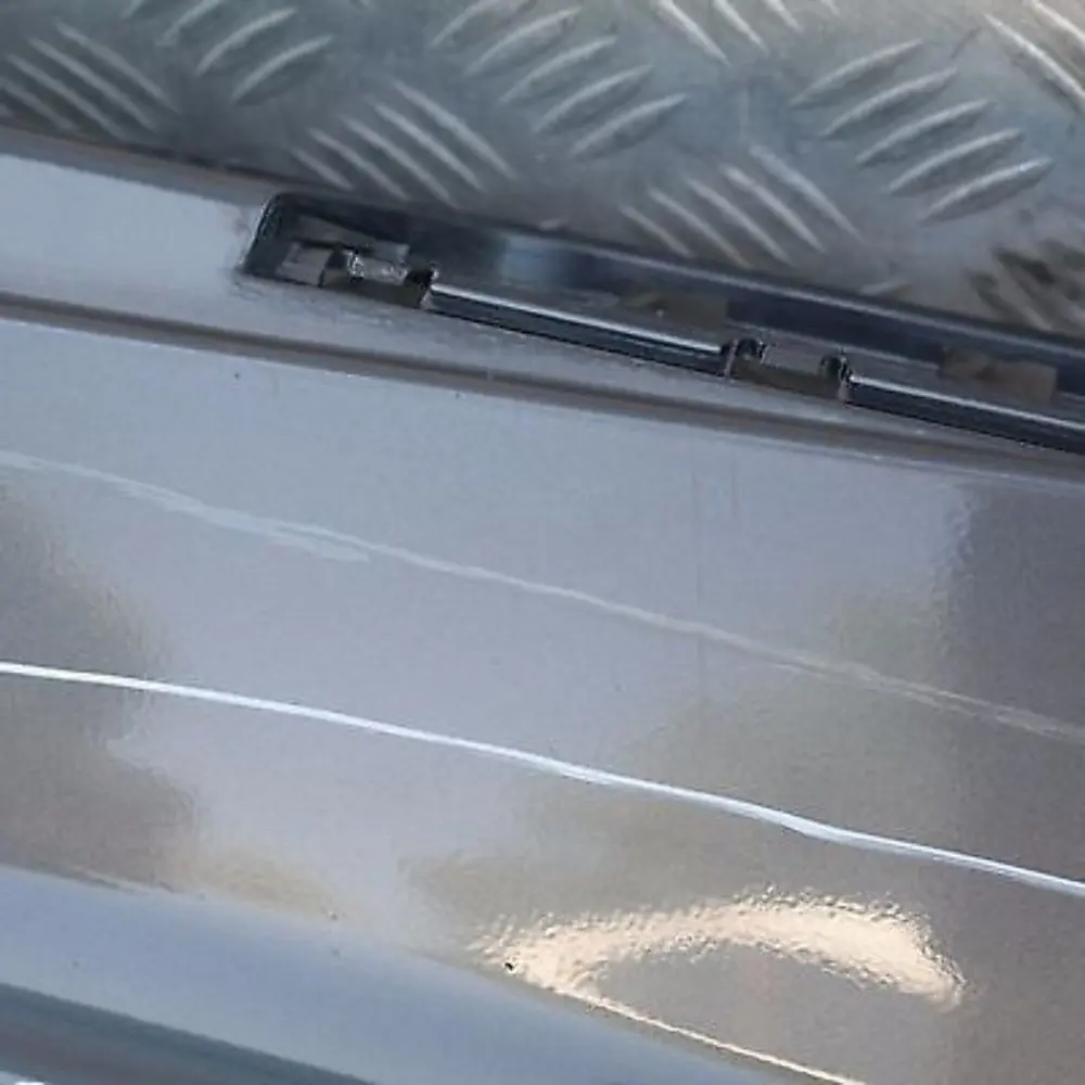 BMW E87 Listello Portiera Apertura Gonna SX Frizzante Grafite Metallizzato - SKU 0032949-SG14 - Numero di parte 32949