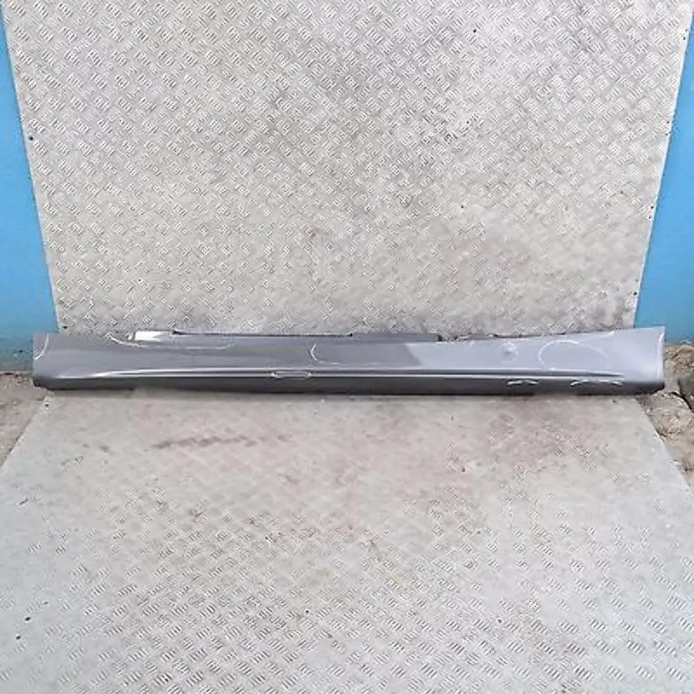 BMW er E87 Listello portiera Apertura Gonna sx Frizzante Grafite Metallizzato - SKU 0032949-SG2 - Numero di parte 51770032949-SG2