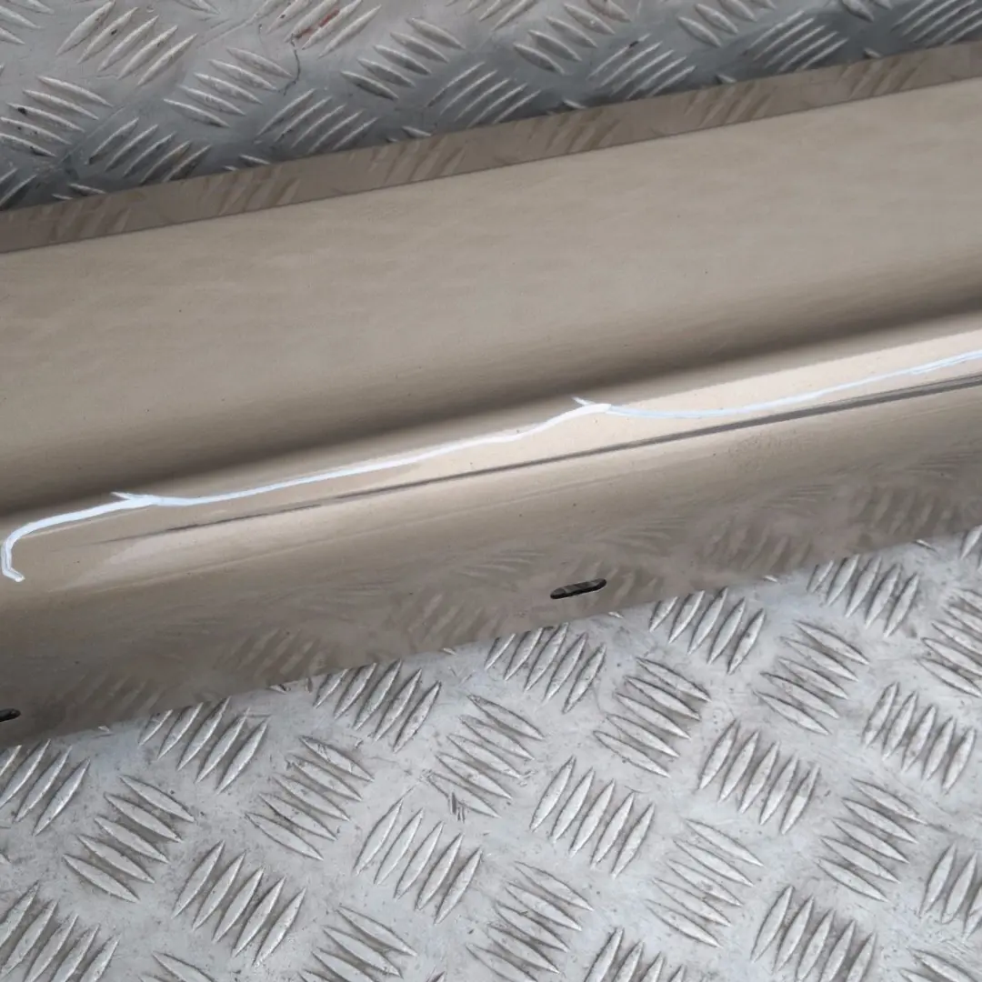 BMW E87 Bas de Porte Couverture Seuil A Gauche Sonora Metallique - SKU 0032949-SON - Numéro de pièce 51770032949