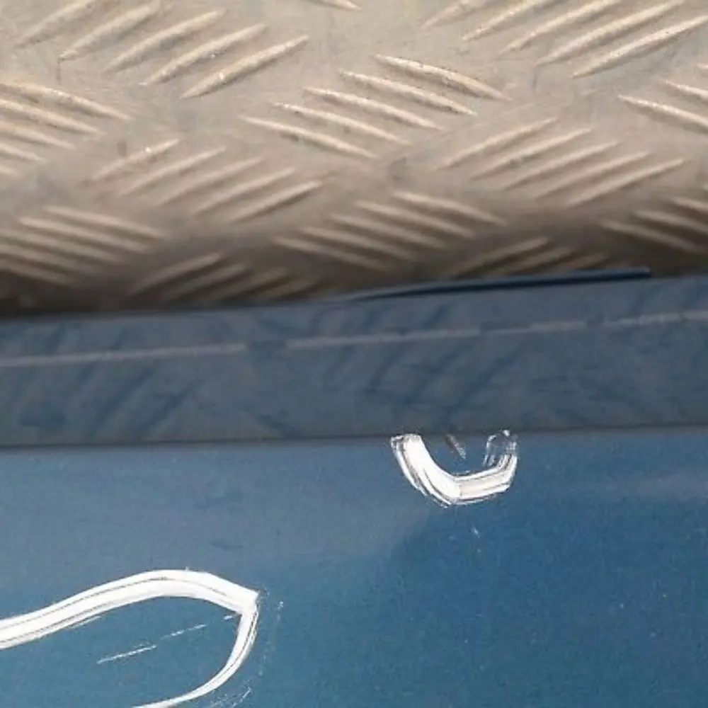 Nakładka próg lewy Sydney Blau A19 do BMW 1 E87 o numerze 32949 BMW 1 E87 Nakładka próg lewy Sydney Blau A19 - SKU 0032949-SYD11 - Numer Części 32949