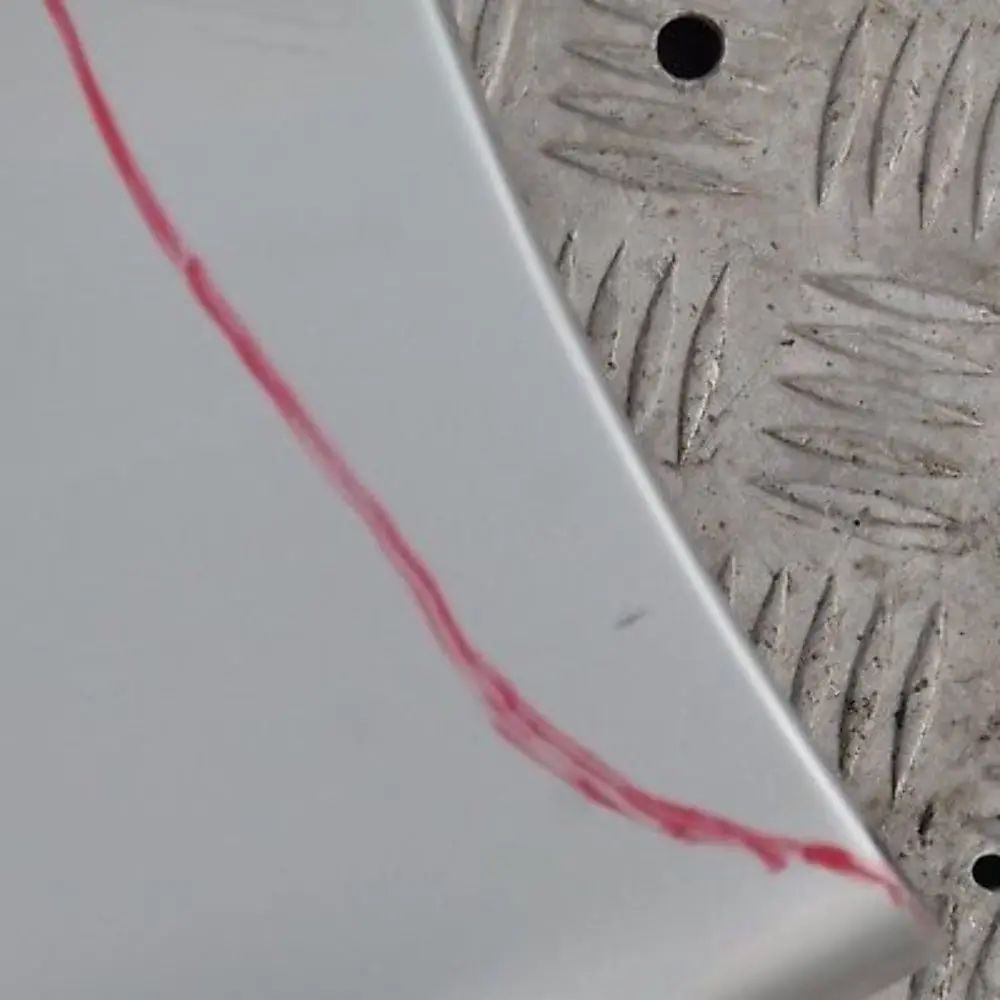 Bas de Porte Ouverture Seuil a Gauche pour BMW 1 E87 à propos du numéro de pièce 32949 BMW 1 E87 Bas de Porte Ouverture Seuil a Gauche - SKU 0032949-TS14 - Numéro de pièce 32949