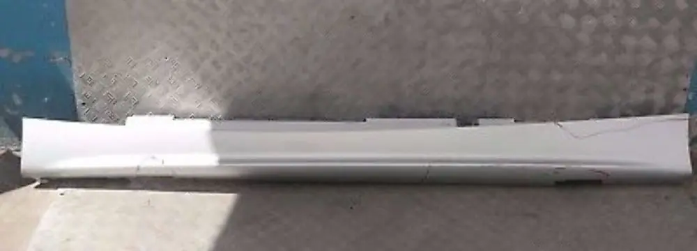BMW 1 Series 19 E87 Sill Strip Side Skirt Left N/S Titansilber Metallic Silver - SKU 0032949-TS19 - Part number 32949