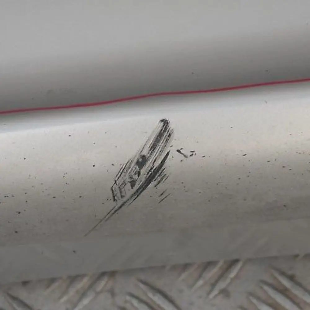 BMW 1 E87 Nakładka próg lewy titansilber 354 - SKU 0032949-TS21 - Numer Części 32949