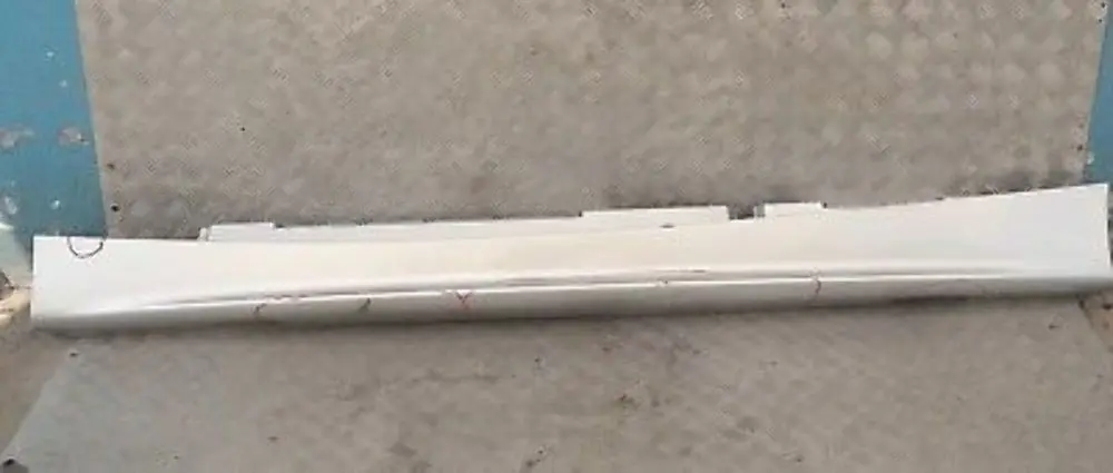 Sill strip side skirt left N/S Titansilber Metallic Silver to BMW 1 SERIES 21 E87 with Part number 32949 BMW 1 SERIES 21 E87 Sill strip side skirt left N/S Titansilber Metallic Silver - SKU 0032949-TS21 - Part number 32949