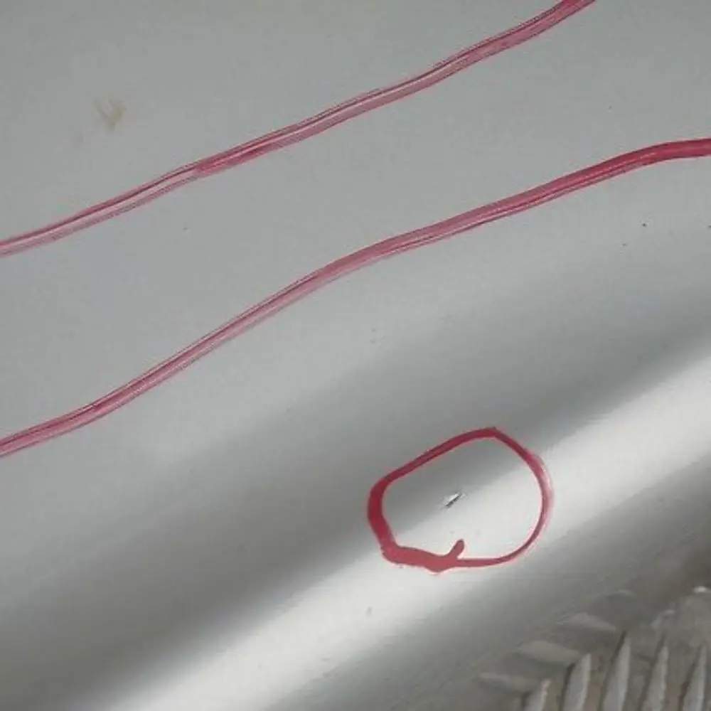 Nakładka próg lewy titansilber 354 do BMW E87 o numerze 32949 BMW E87 Nakładka próg lewy titansilber 354 - SKU 0032949-TS22 - Numer Części 32949