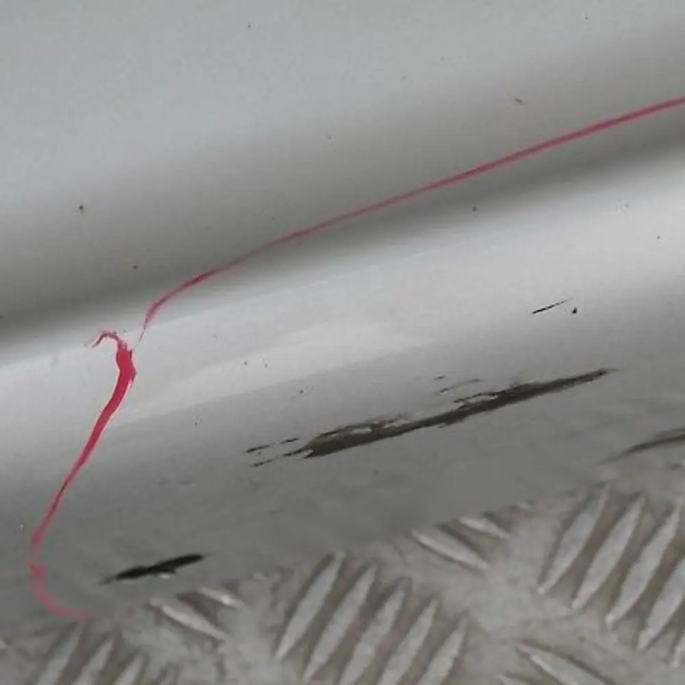  BMW2 E87 Listello Portiera Apertura Gonna SX Argento-Titanio Sliber - SKU 0032949-TS22 - Numero di parte 32949